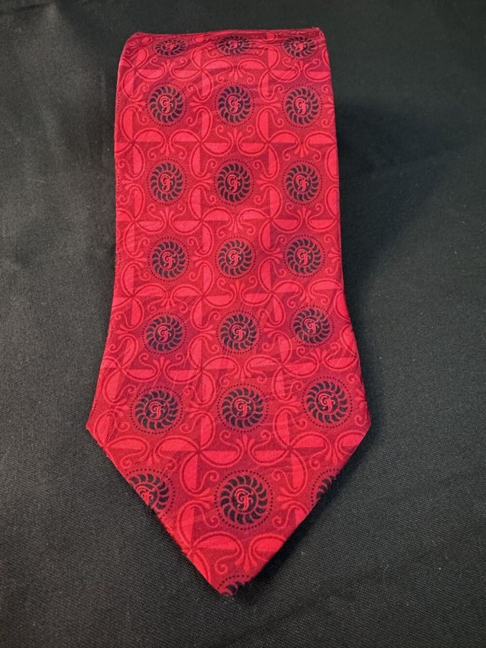 Disney's Grand Floridian Deluxe Resort Silk Necktie Red & Black Logo Pattern